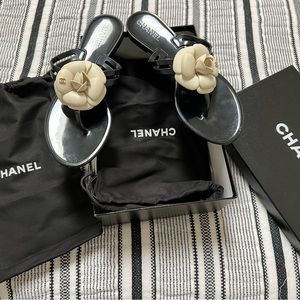 Chanel thong sandals in better than great shape !